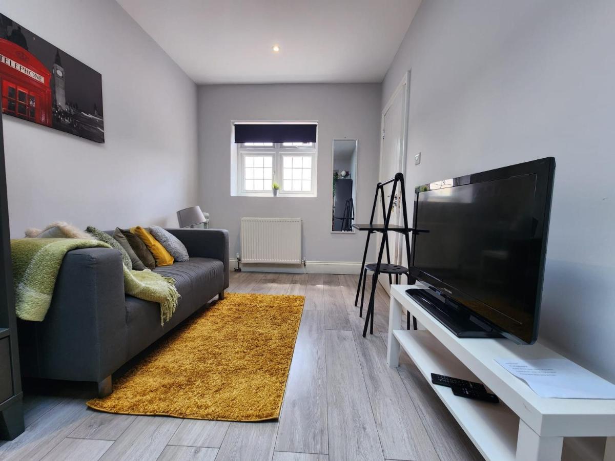 Cosy Studio Wembley Stadium Gem Apartment Exterior photo